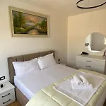 Vini * Tirana